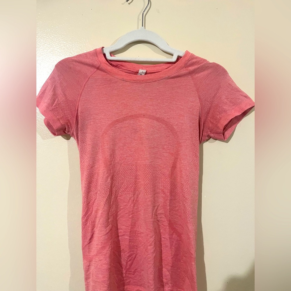 🍋LULULEMON Pink Swiftly Tech 2.0 (Long)